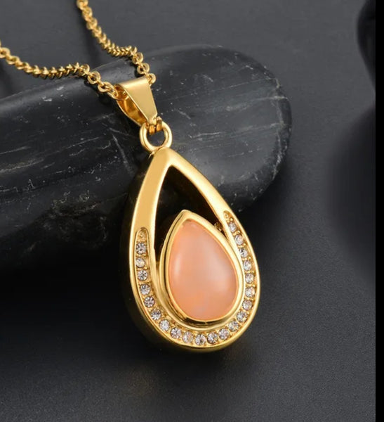 Customisable Tear Drop Style Cremation Pendant 2