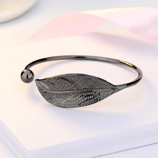 Fresh Leaf Bangle